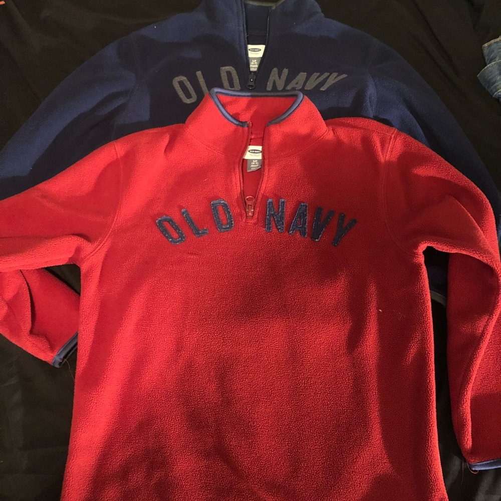 Old Navy sweaters boys size 6/7